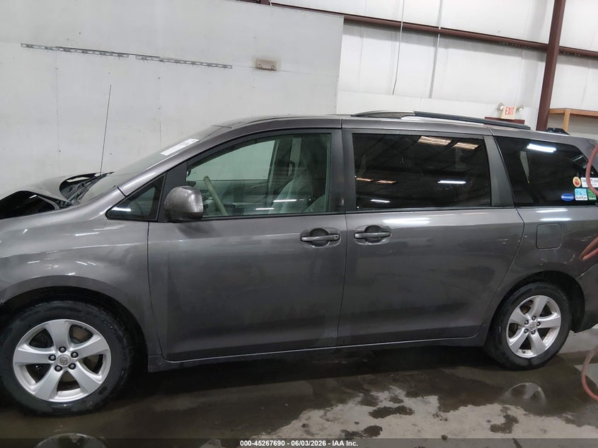 2012 Toyota Sienna Le V6 8 Passenger VIN: 5TDKK3DC1CS221925 Lot: 45267690