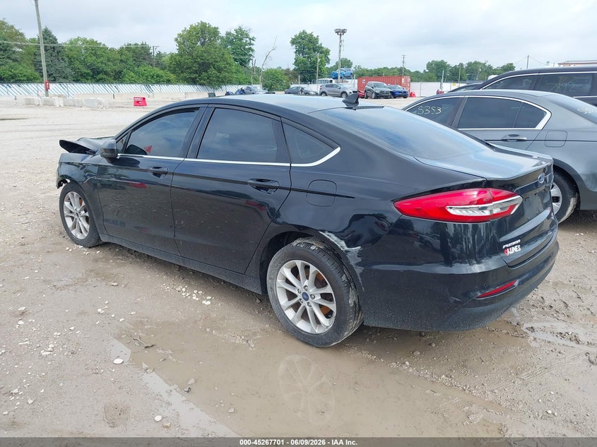 Vin: 3fa6p0hd7lr228889, lot: 45765525, ford fusion se 20203