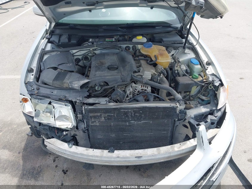 1999 Volkswagen Passat Gls VIN: WVWMA63B1XE424685 Lot: 45267715