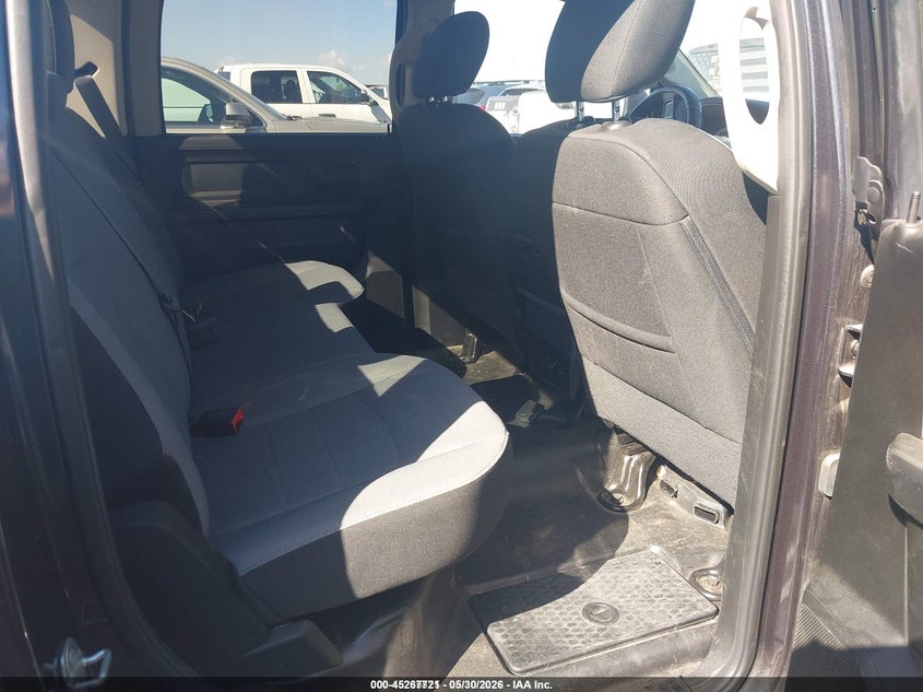 RAM 1500 CLASSIC 2021 VIN 3C6RR7KG7MG684912