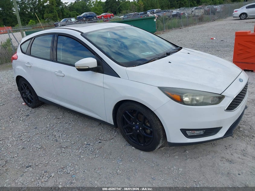 Vin: 1fadp3k25gl317820, lot: 45765571, ford focus se 2016 img_1