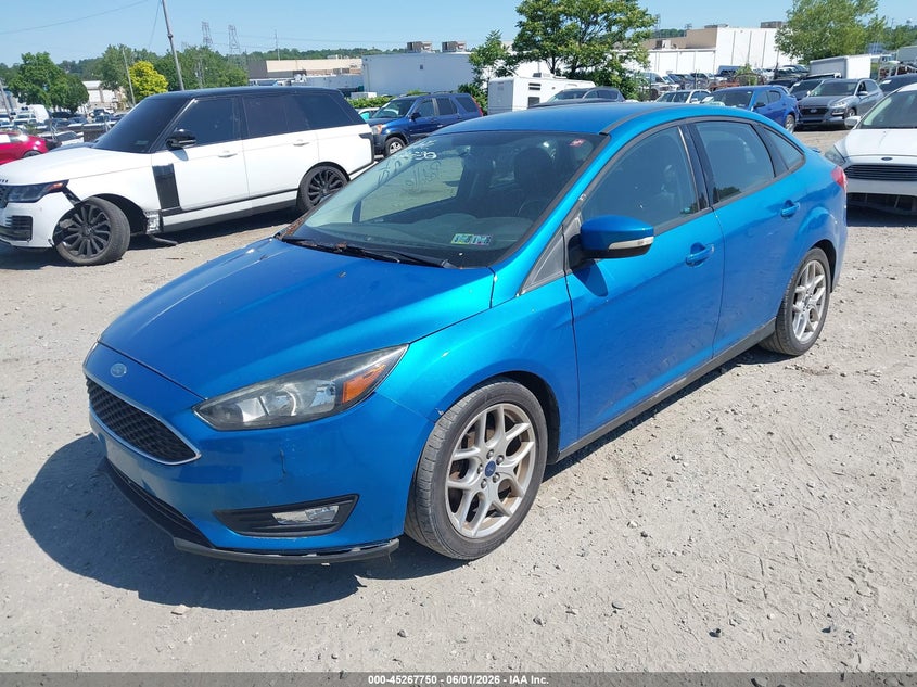 1FADP3F23FL304010 2015 Ford Focus Se photo 1