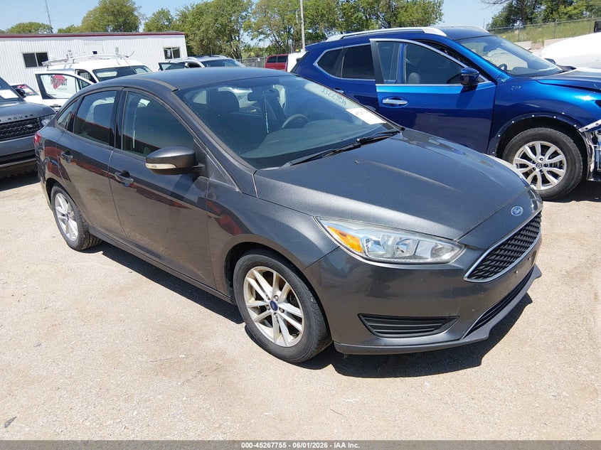 Vin: 1fadp3f28hl315569, lot: 45765579, ford focus se 2017 img_1