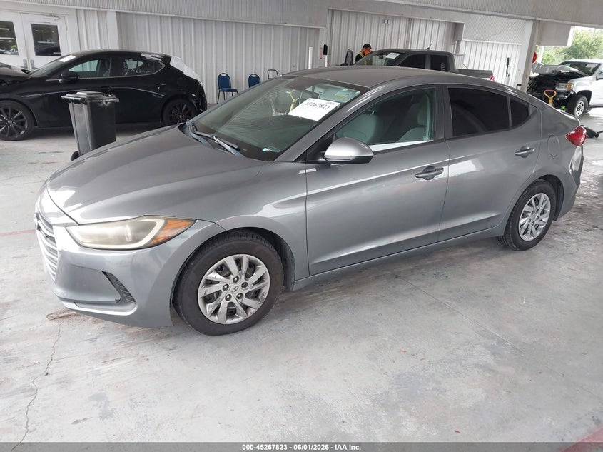 KMHD74LFXJU563048 2018 HYUNDAI ELANTRA SE photo 1