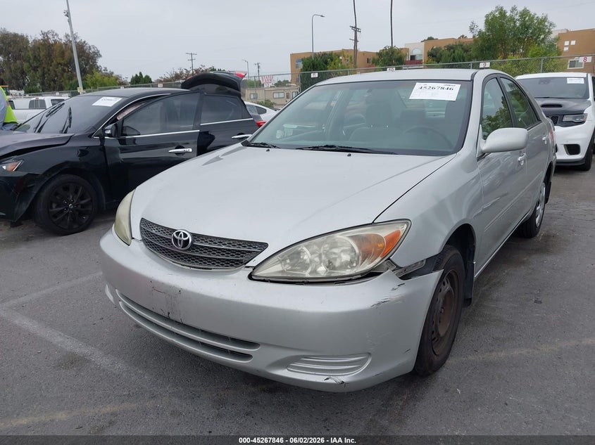 2004 Toyota Camry Le 4T1BE32K24U818964 photo 1