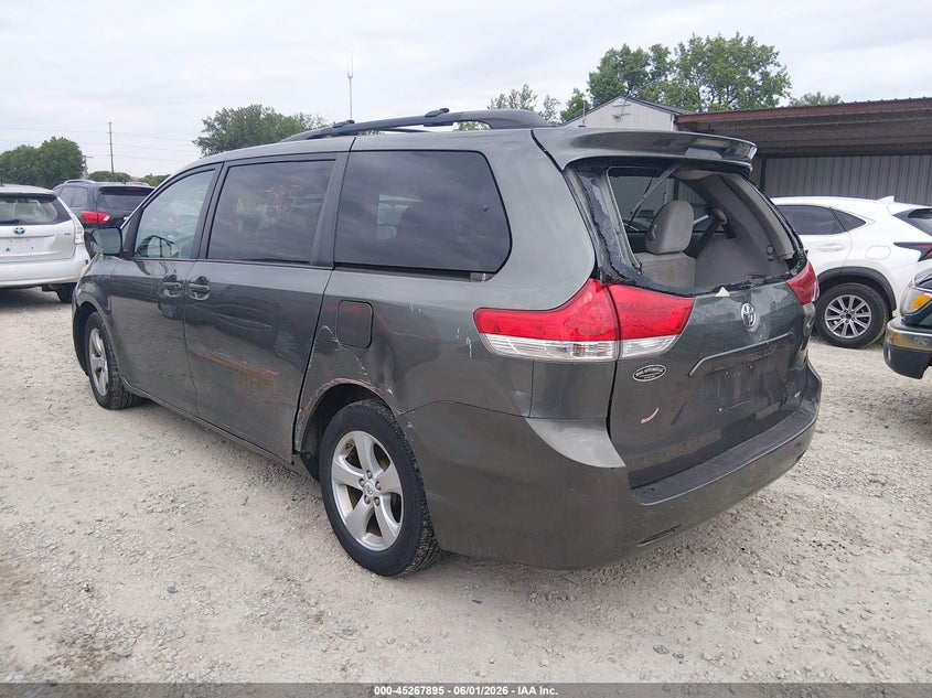 2012 Toyota Sienna 3.5 Le V6 8 Passenger green Lot 111045267895 Vin 5TDKK3DC0CS248212
