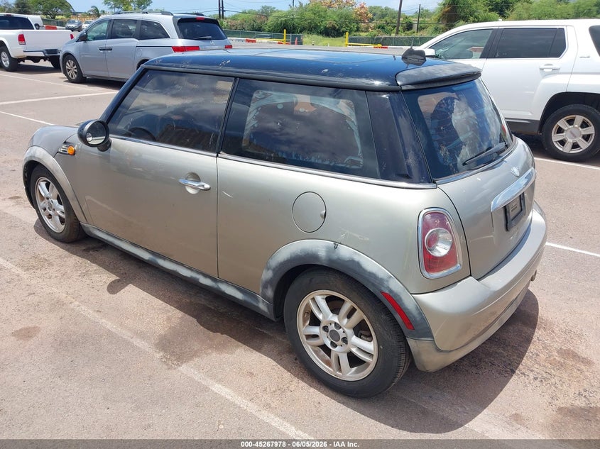 Vin: wmwsu3c5xbt091184, lot: 45765802, mini cooper 20113