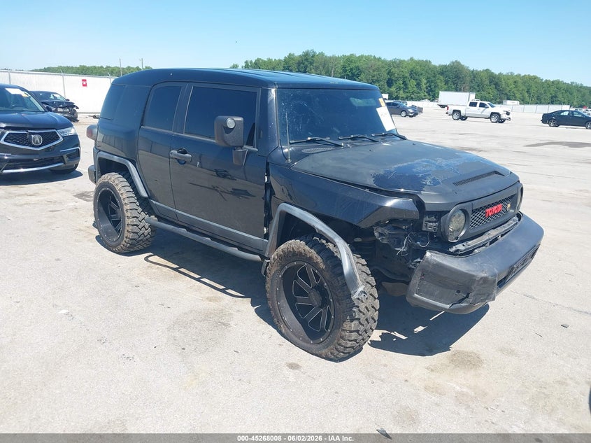 2008 TOYOTA FJ CRUISER