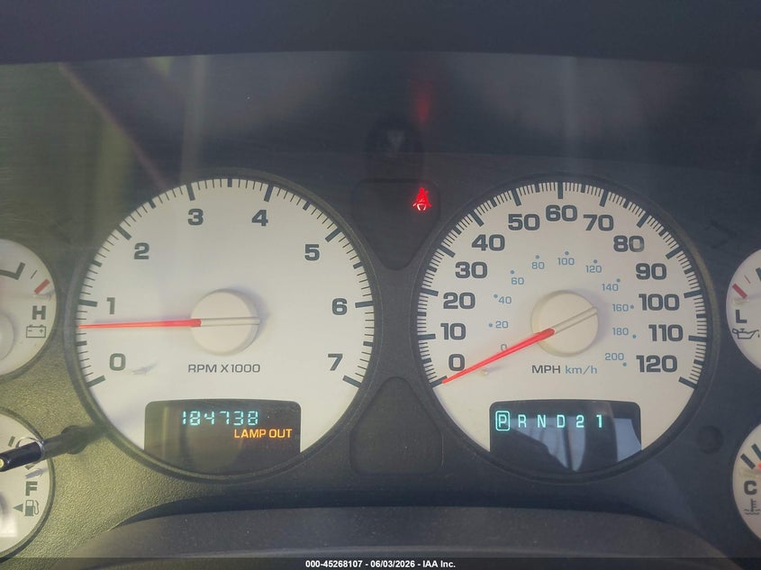 2005 Dodge Ram 1500 Slt/Laramie VIN: 1D7HU18N05S213786 Lot: 45268107