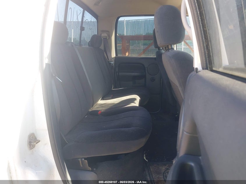 2005 Dodge Ram 1500 Slt/Laramie VIN: 1D7HU18N05S213786 Lot: 45268107