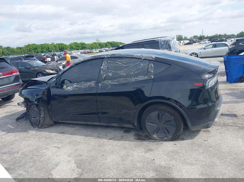 2026 Tesla Model Y All-Wheel Drive/Long Range Launch Series/Premium All-Wheel Drive VIN: 7SAYGDEE4TF557559 Lot: 45268133