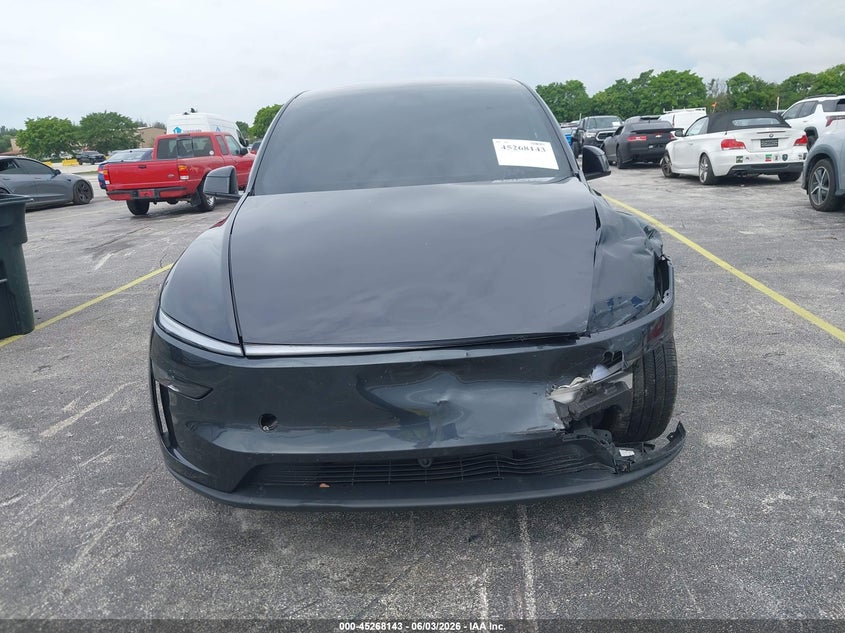 2026 TESLA MODEL Y ALL-WHEEL DRIVE/LONG RANGE LAUNCH SERIES/PREMIUM ALL-WHEEL DRIVE · Фото 11