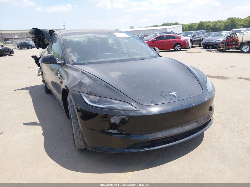 Vin: 5yj3e1ea2rf771631, lot: 45765975, tesla model 3 long range dual motor all-wheel drive/rear-wheel drive 2024 img_1