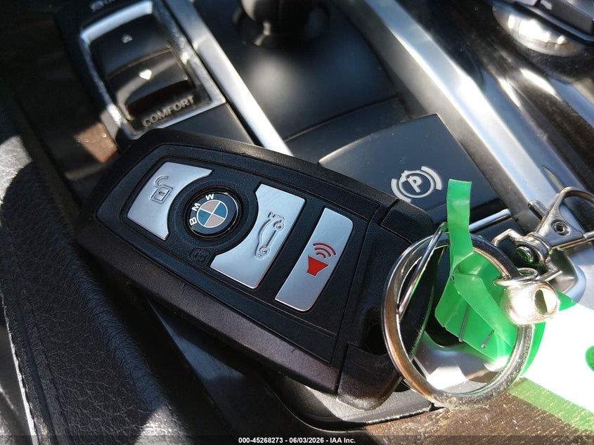 2013 BMW 528I xDrive VIN: WBAXH5C52DDW12787 Lot: 45268273