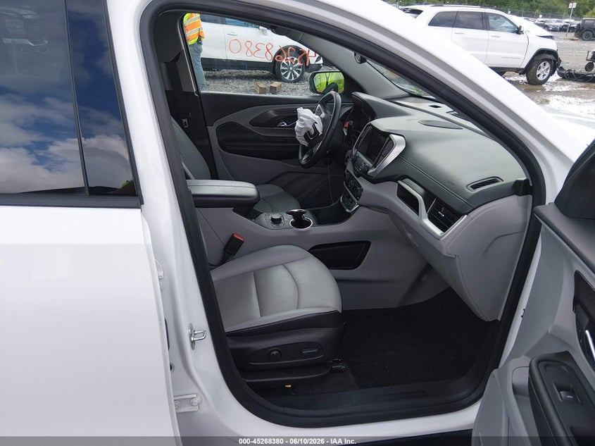 2024 GMC TERRAIN auction photo 5