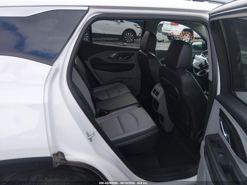 2024 GMC TERRAIN auction photo 8