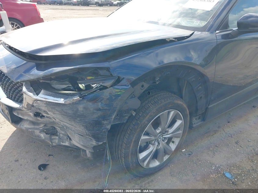 2022 Mazda Cx-30 Preferred VIN: 3MVDMBCL2NM431983 Lot: 45268383
