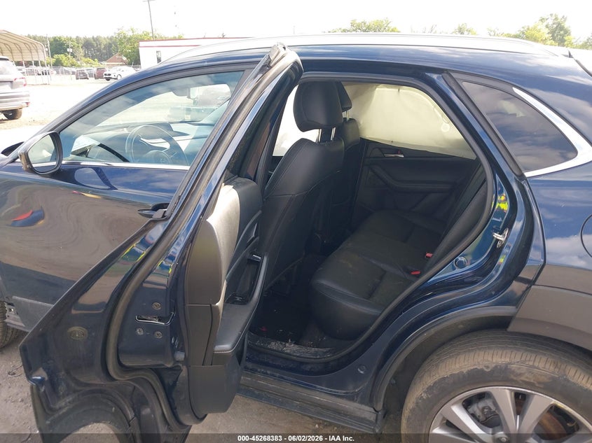 2022 Mazda Cx-30 Preferred VIN: 3MVDMBCL2NM431983 Lot: 45268383