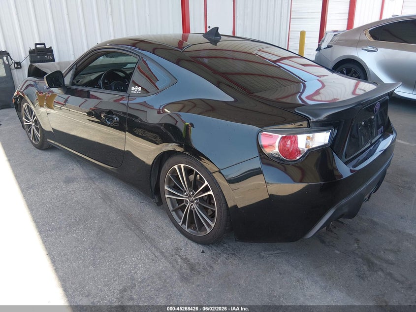 Vin: jf1znaa15e8700729, lot: 45766250, scion fr-s 20143