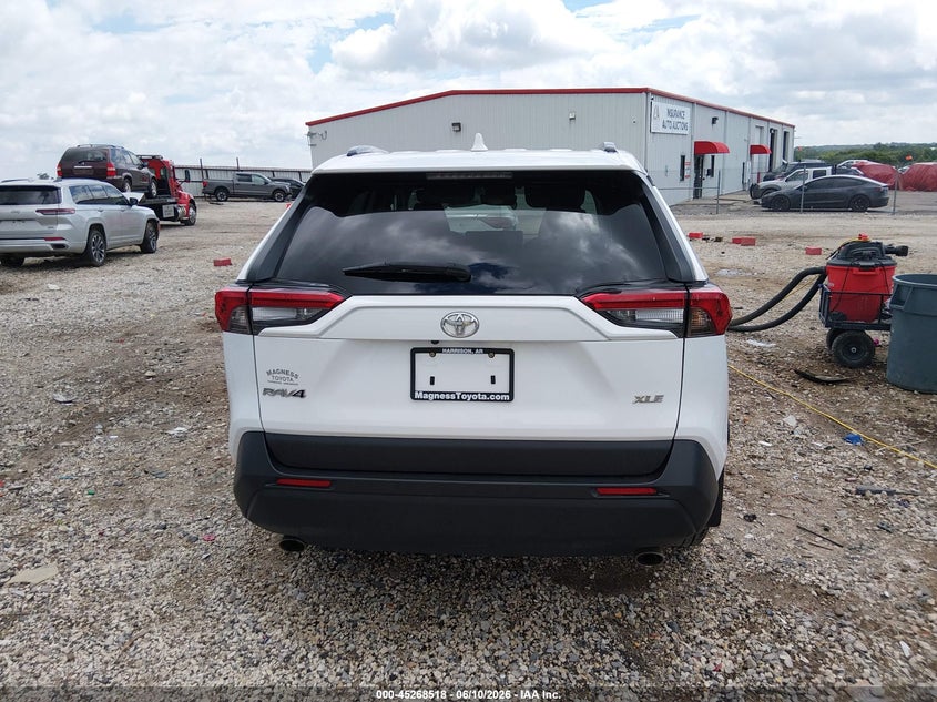 VIN 2T3W1RFV7PW286532 2023 TOYOTA RAV4 XLE