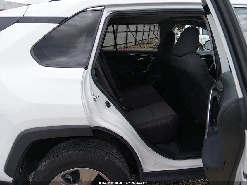 VIN 2T3W1RFV7PW286532 2023 TOYOTA RAV4 XLE