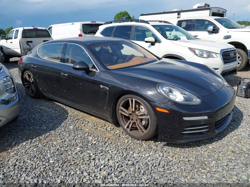 Vin: wp0bb2a71el063639, lot: 45766418, porsche panamera 4s executive 2014 img_1