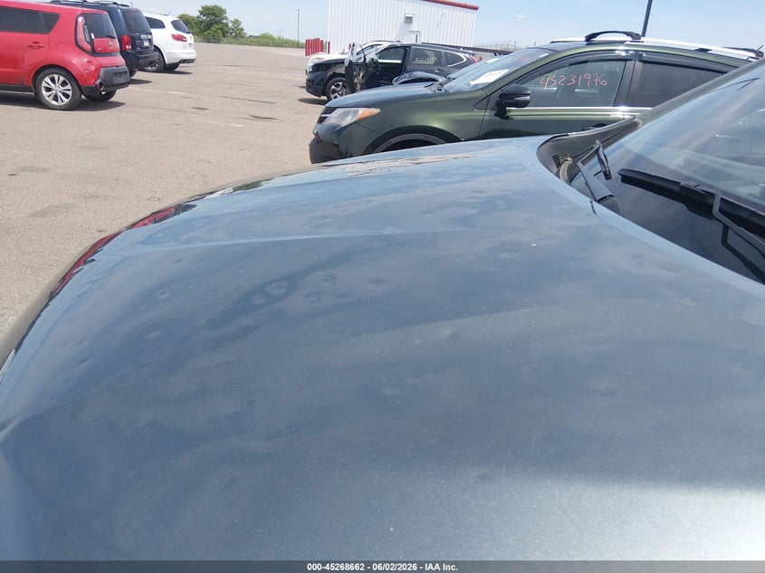2022 CHEVROLET TRAVERSE auction photo 6