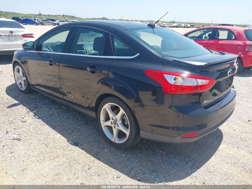 Vin: 1fahp3j28cl352252, lot: 45766534, ford focus titanium 20123