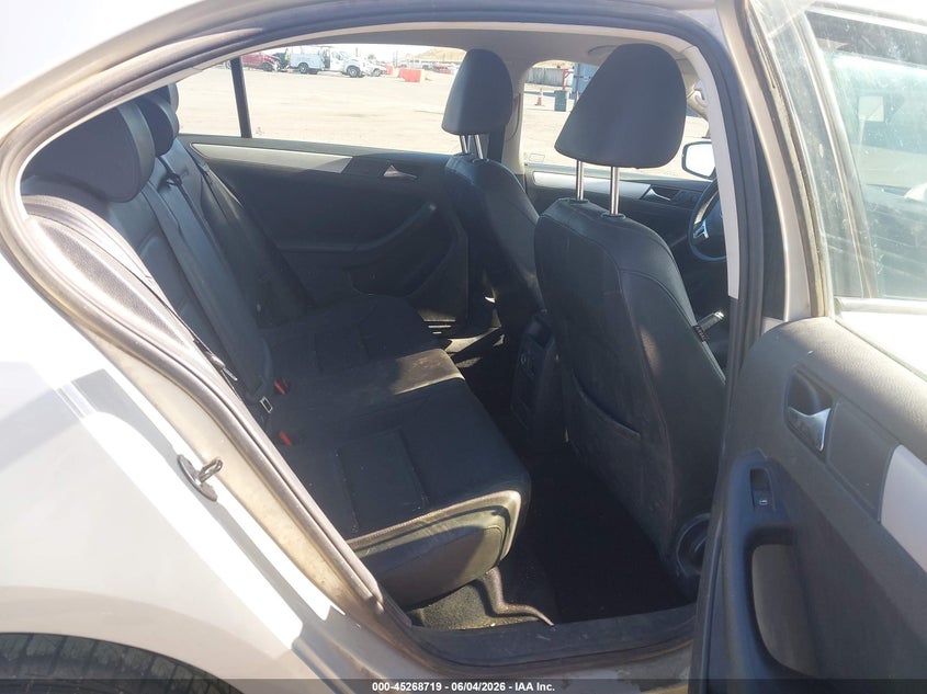 2012 Volkswagen Jetta 2.0L Tdi VIN: 3VW3L7AJ6CM017811 Lot: 45268719