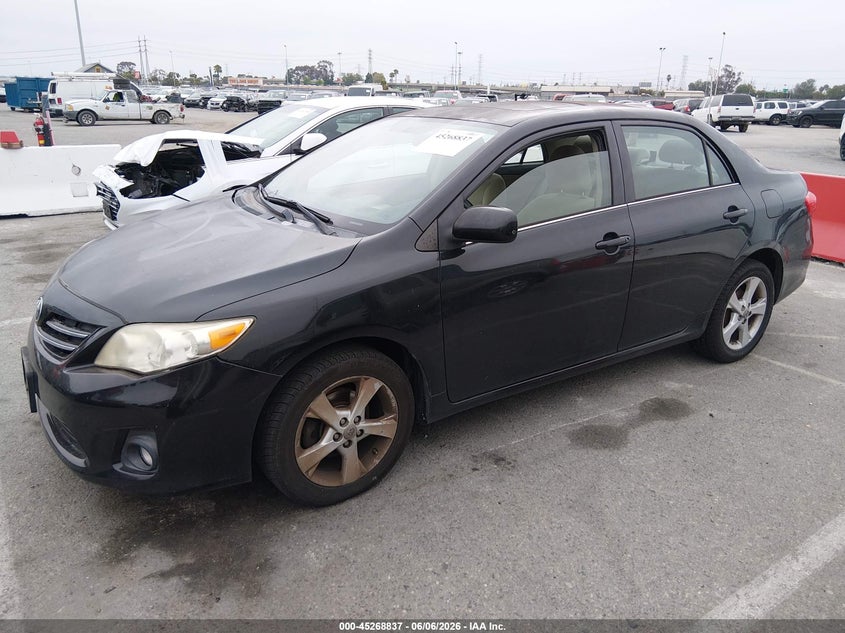 2013 TOYOTA COROLLA SEDAN 1.8L I-4 DOHC, VVT, 132HP