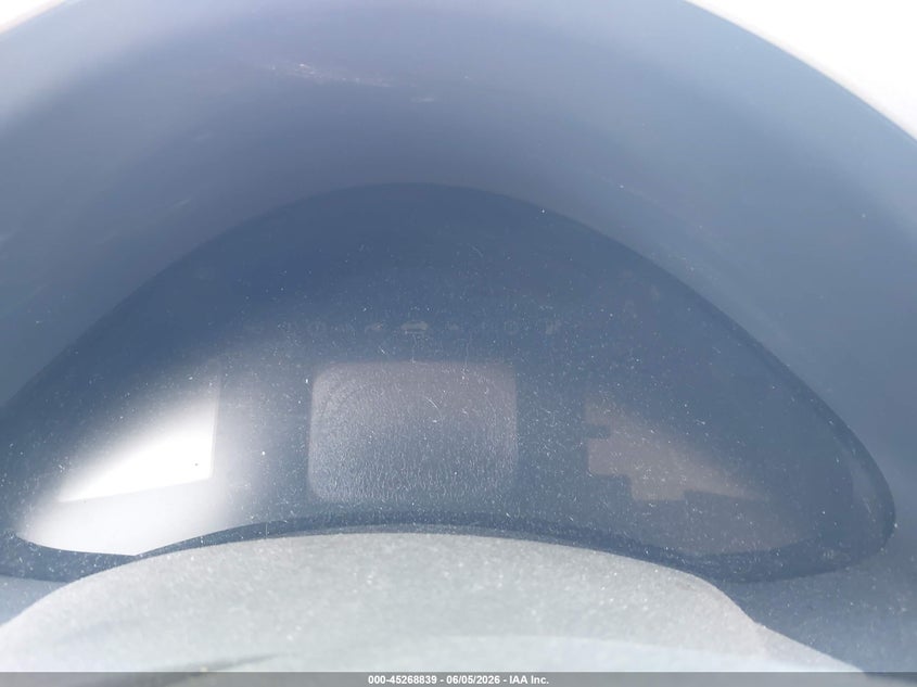 2011 NISSAN LEAF auction photo 7