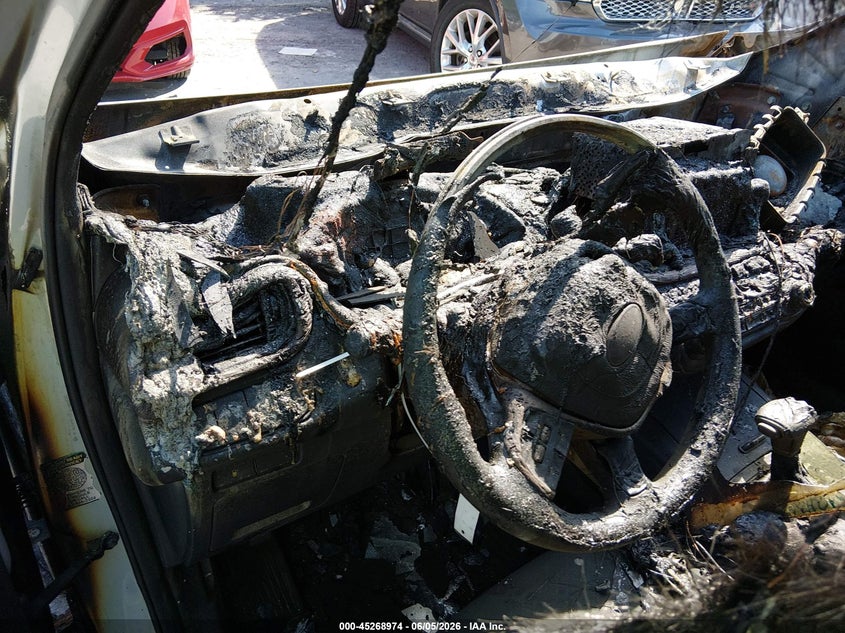2001 Nissan Pathfinder Se VIN: JN8DR09Y01W570289 Lot: 45268974