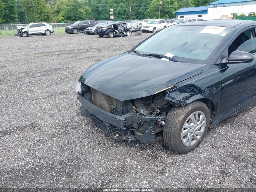 2019 Hyundai Elantra Se VIN: KMHD74LFXKU788958 Lot: 45269062