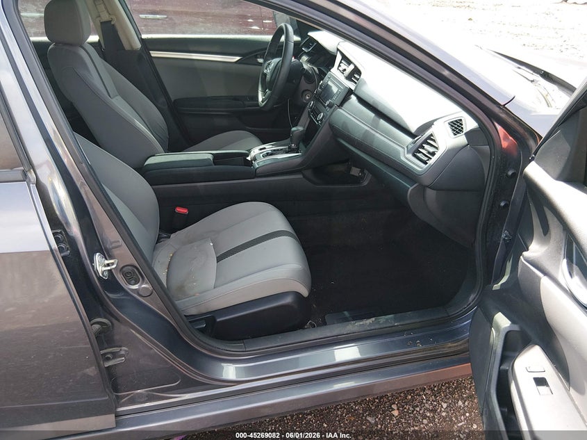 VIN 19XFC2F57HE028400 2017 HONDA CIVIC LX