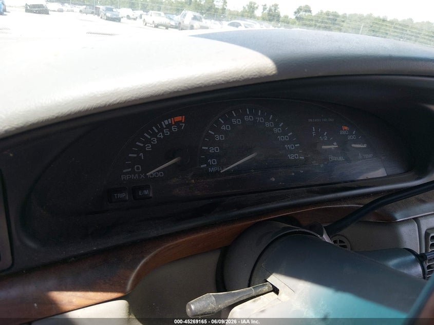 1999 OLDSMOBILE EIGHTY-EIGHT auction photo 7