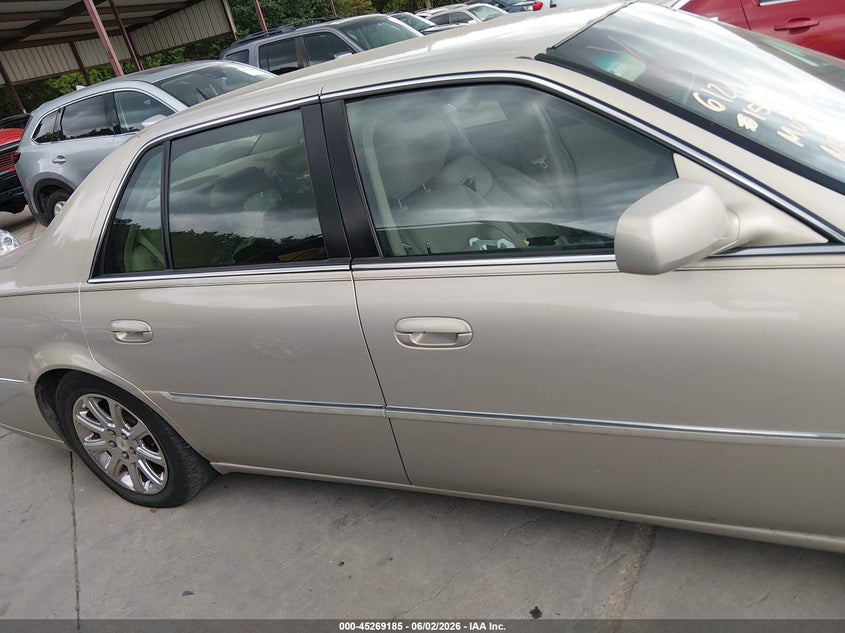 2008 Cadillac Dts 1Sc VIN: 1G6KD57Y18U151426 Lot: 45269185