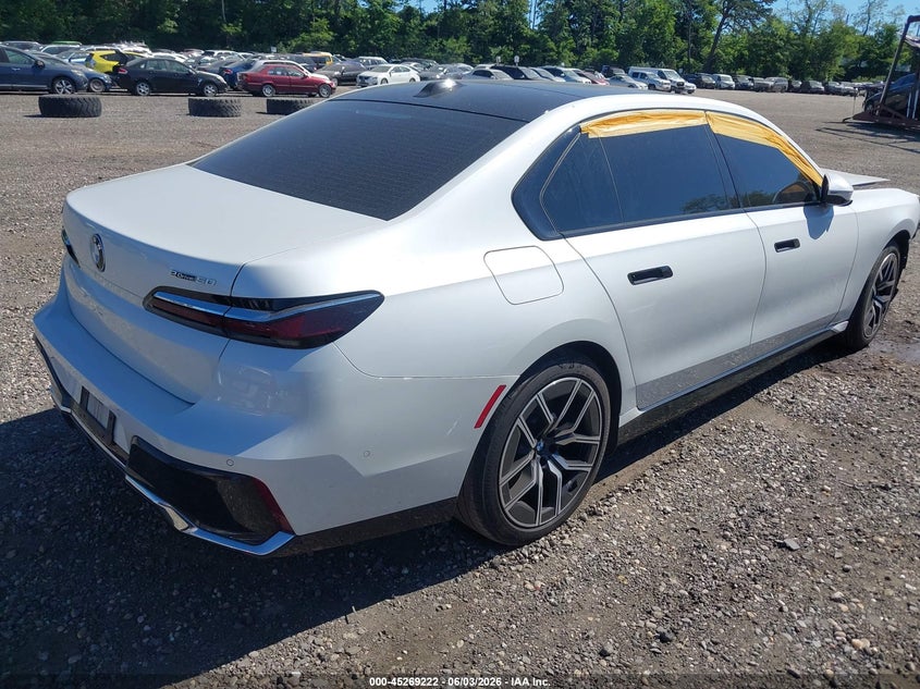 2024 BMW I7 auction photo 4