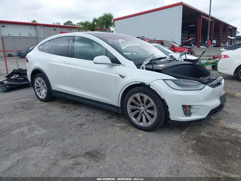 Vin: 5yjxcae23lf232653, lot: 45767054, tesla model x long range dual motor all-wheel drive/long range plus dual motor all-wheel drive 2020 img_1