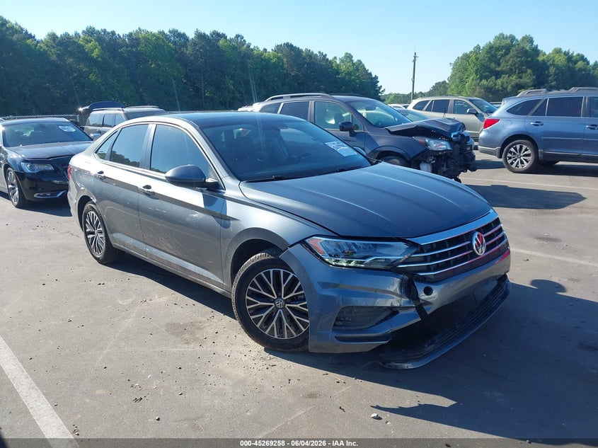 Vin: 3vwc57bu8mm057621, lot: 45767082, volkswagen jetta 1.4t r-line/1.4t s/1.4t se 2021 img_1