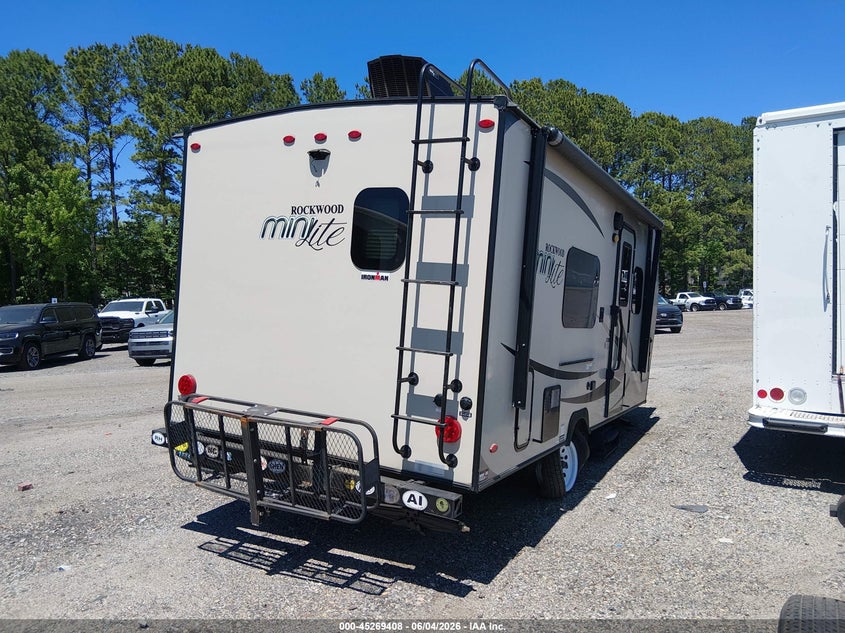 2019 ROCKWOOD MINI LITE auction photo 4