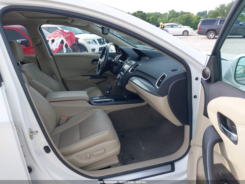 2016 ACURA RDX auction photo 5