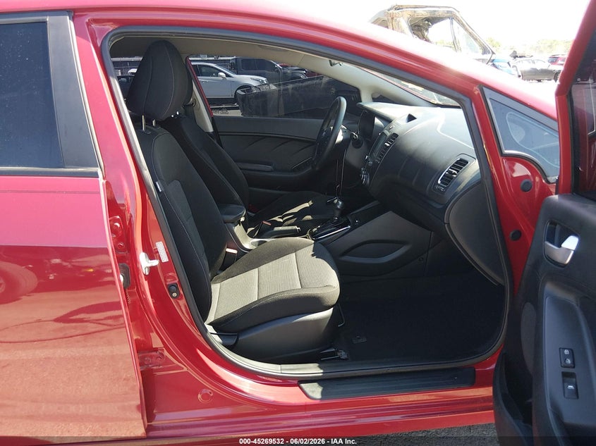 2017 Kia Forte Lx VIN: KNAFK5A81H5688818 Lot: 45269532