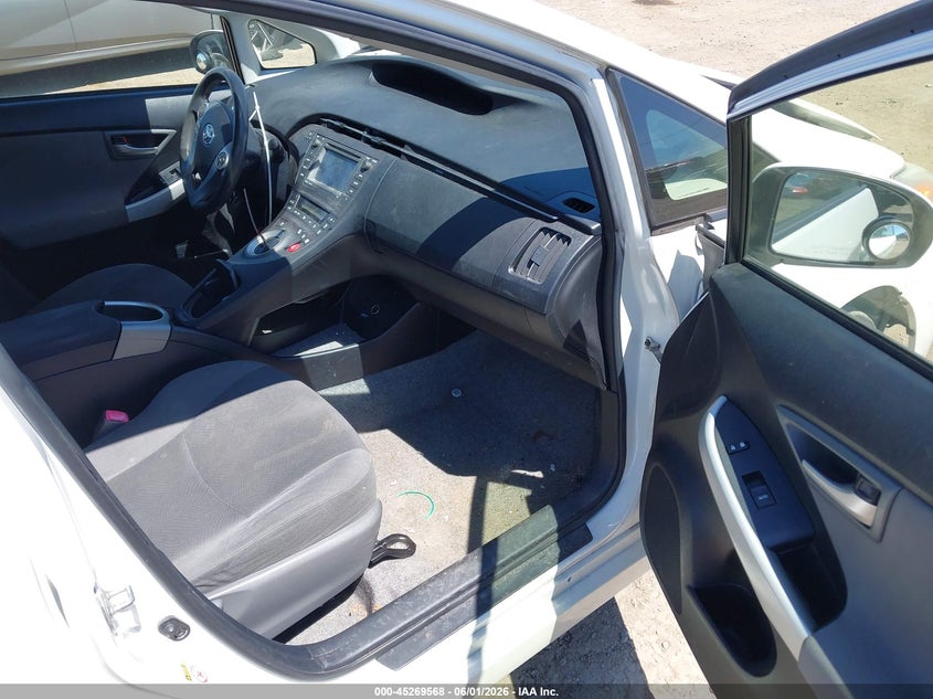 2012 Toyota Prius 1.8 Three white Lot 111045269568 Vin JTDKN3DU2C5464939