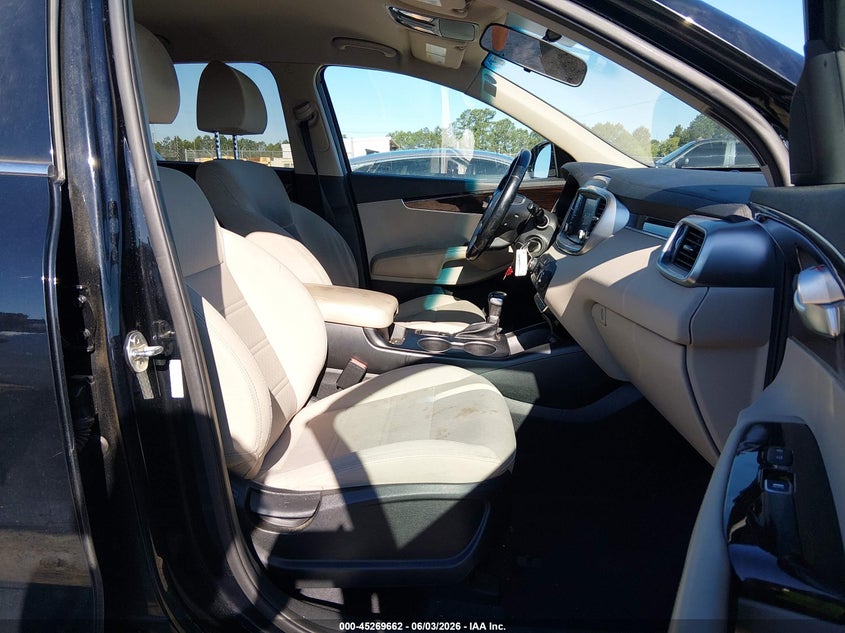 2020 KIA SORENTO auction photo 5