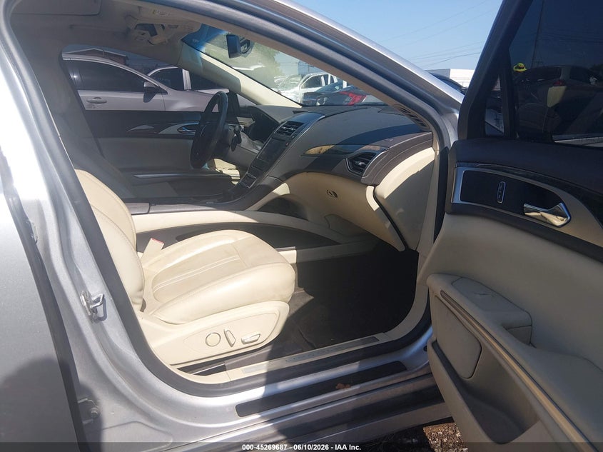 2014 LINCOLN MKZ HYBRID auction photo 5
