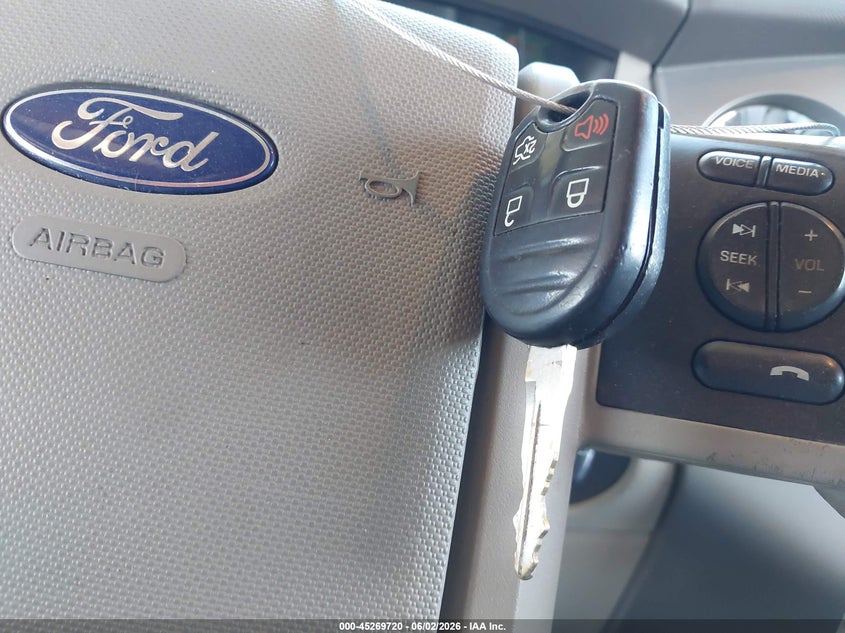 2013 Ford Expedition Limited VIN: 1FMJU2A51DEF54778 Lot: 45269720