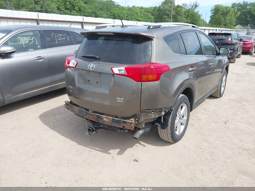 2014 TOYOTA RAV4 auction photo 4