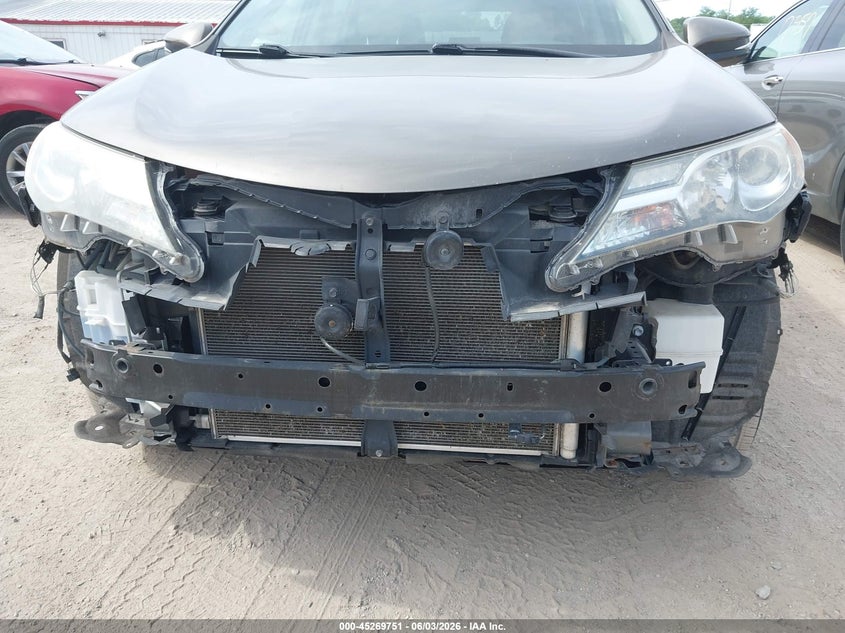 2014 TOYOTA RAV4 auction photo 6