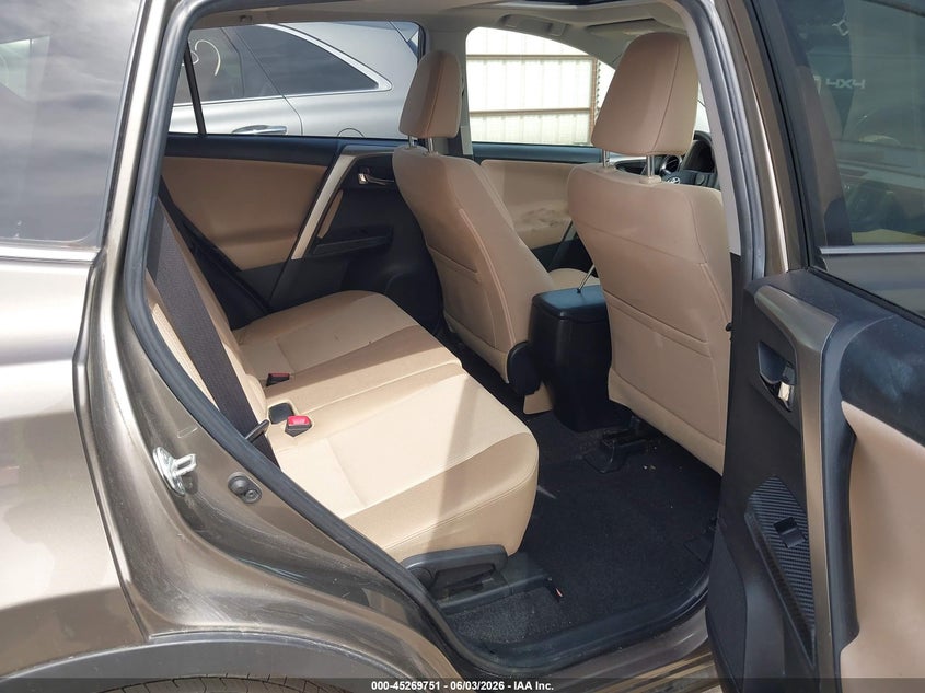 2014 TOYOTA RAV4 auction photo 8