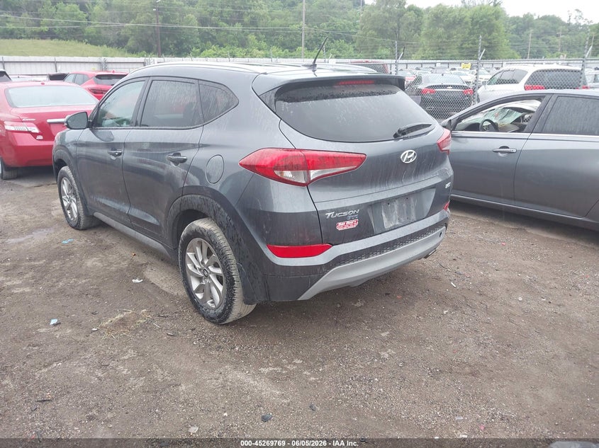 2017 HYUNDAI TUCSON auction photo 3